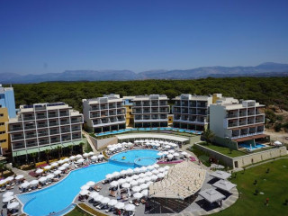 AKRA SORGUN TUI BLUE SENSATORI