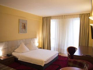 Hotel Perla Doro