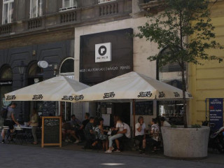 Budapest Passage