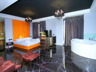 Aamp;G HOTEL