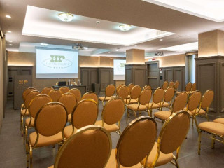 Movenpick Bari