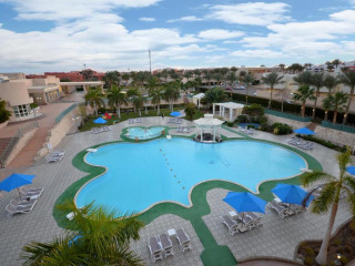 Aurora Oriental Resort****
