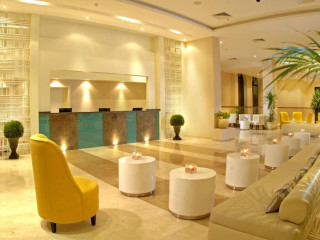 Coral Sea Aqua Club ****
