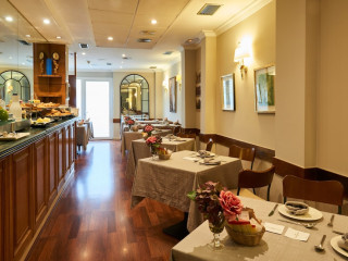 BARRIO DE SALAMANCA SUITES