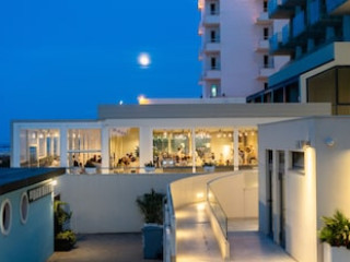 Nautilus Family Hotel