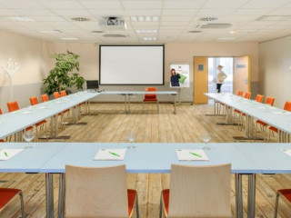 ibis Styles Bucharest Airport