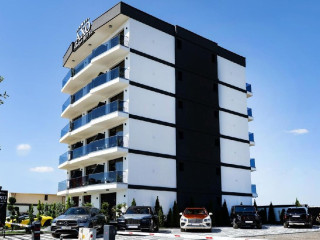 Axo Boutique by Building StefanCMP