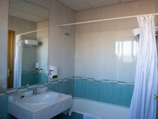 HOTEL MADRISOL