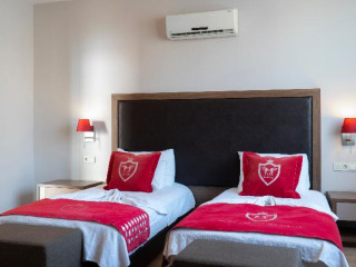 Ladies Beach Suit Otel