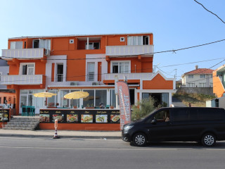 AIRPORT KUMSAL OTEL