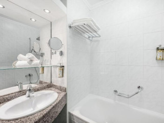 Danubius Hotel Arena