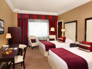 Movenpick Dubai Grand Al Bustan
