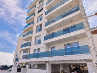WAVE 3 PROMENADA APARTMENTS.