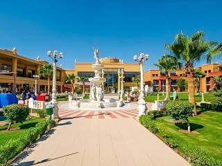 Titanic Palace Resort