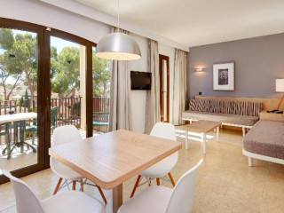 Protur Floriana Resort Aparthotel