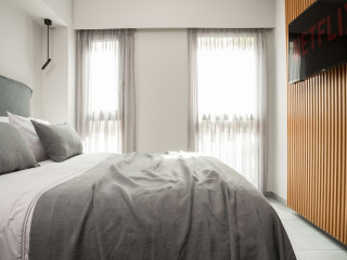 11 Enteka Acropolis Suites