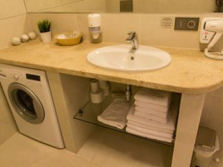 MATEI CORVIN APARTMENTS