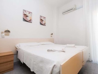 HOTEL BADEN BADEN