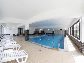 AMAROO SUITES