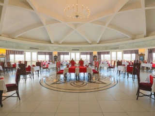 CRYSTAL SUNSET LUXURY RESORT & SPA