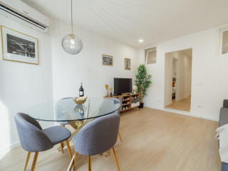 LAPA STYLISH APARTMENT A BY VACATIONY