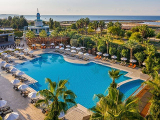 Commodore Elite Suites