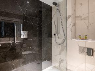 Hilton London Metropole