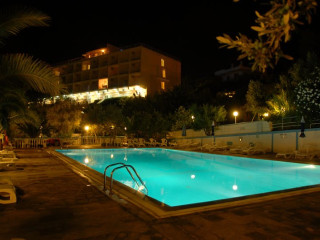 Mehtap Beach Hotel