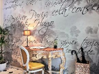 HOTEL ROMANCE MALESHERBES BY PATRICK HAYAT