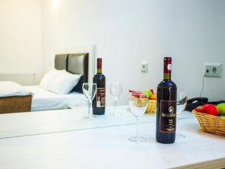 Hotel Charter