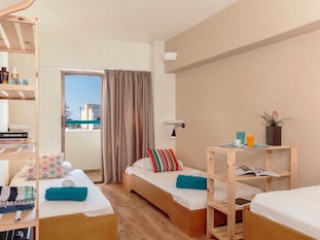 STAY - HOSTEL, APARTMENTS, LOUNGE