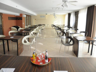 GREEN HOTEL BUDAPEST