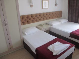 ALMENA CITY HOTEL