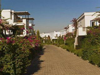 AKTUR RESIDENCE