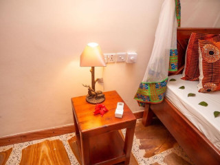 Hapahapa Zanzibar Bungalows