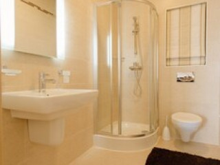 SEAFRONT LUXURY APT WITH POOL