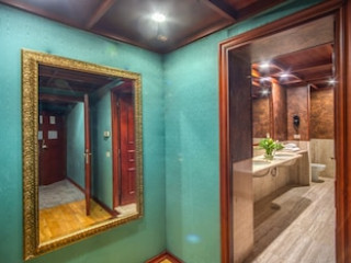 Hotel Madison