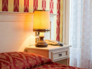 CA#039; MESSNER 5 LEONI