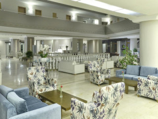 Ladonia Hotels Adakule