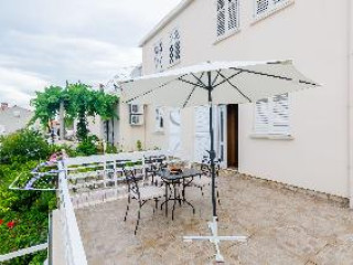 VILLA KATARINA