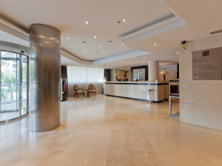 Valencia Center