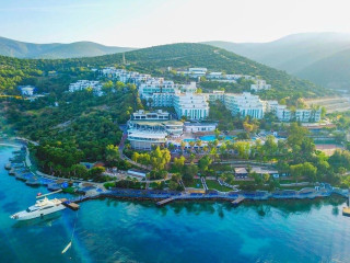 Bodrum Holiday Resort & Spa