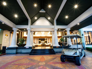 Peach Hill Resort