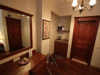 TASHKONAK STUDIO SUITES