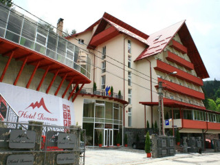 ROMAN HOTEL