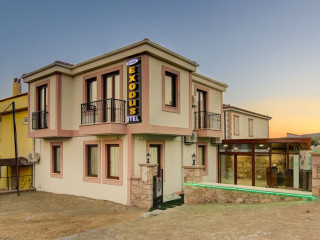 CUNDA EXODUS OTEL