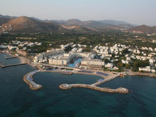 LA BLANCHE RESORT AND SPA