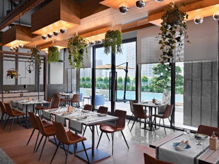 Revier Hotel Dubai