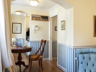 Petit Palais Hotel De Charme