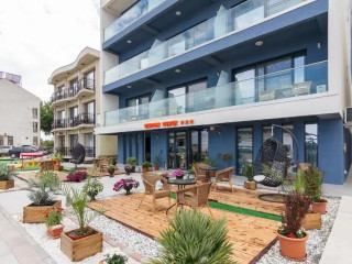 RYANNA BEACH  PLAJA BELONA